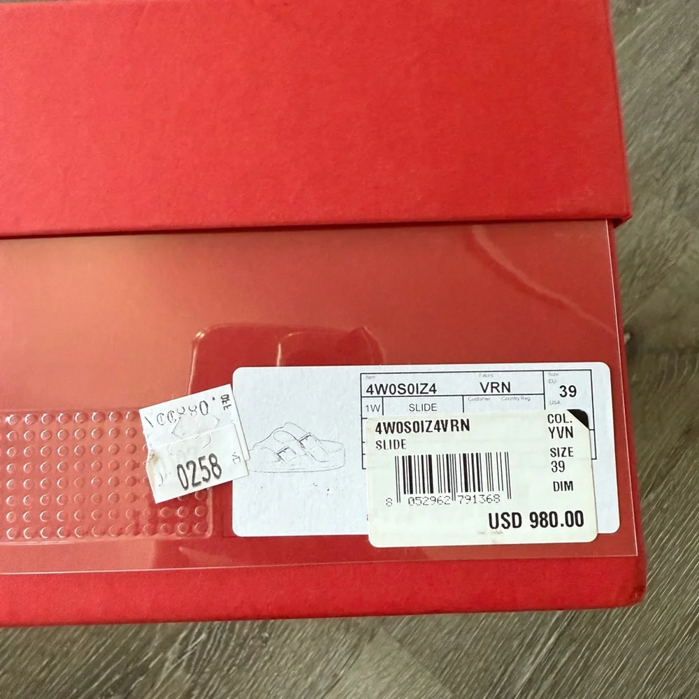 ❗️SOLD❗️Valentino Garavani Fussfriend double-strap leather slides buckle sandals - Picture 10 of 10